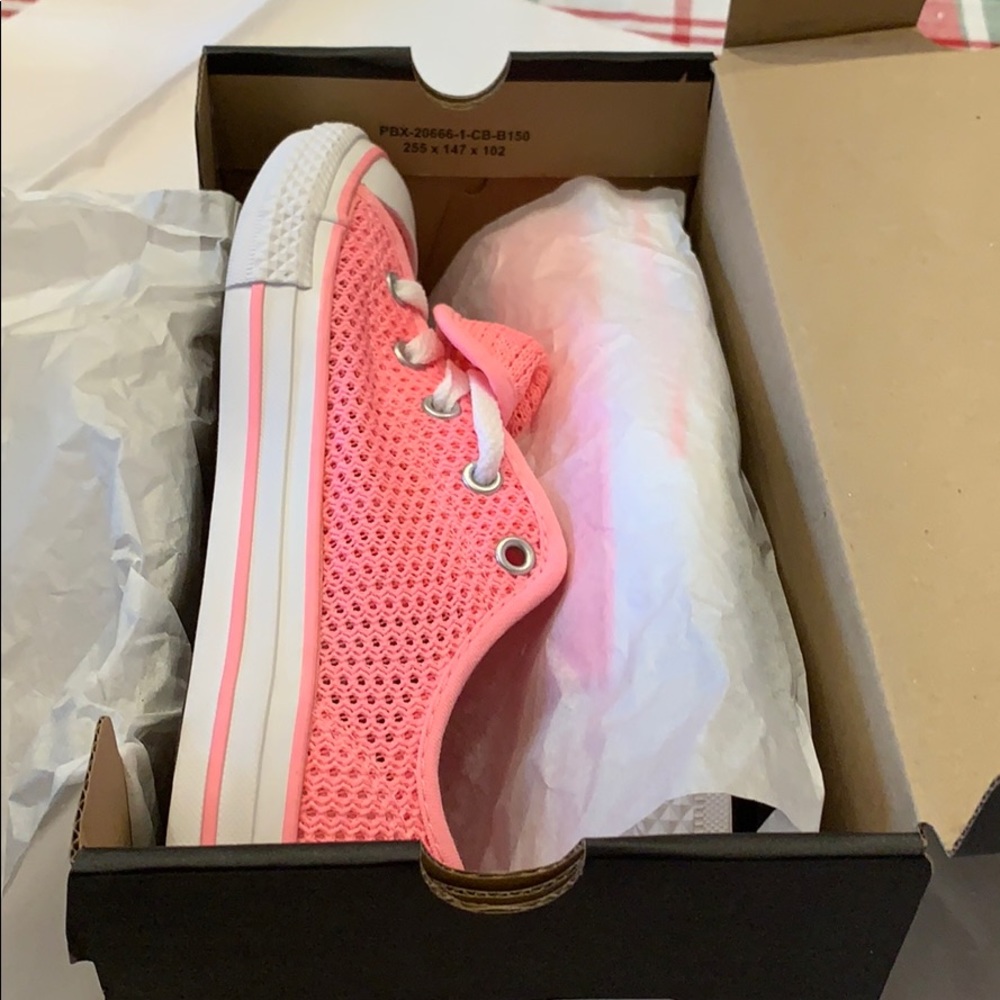 Converse - Picture 7 of 7
